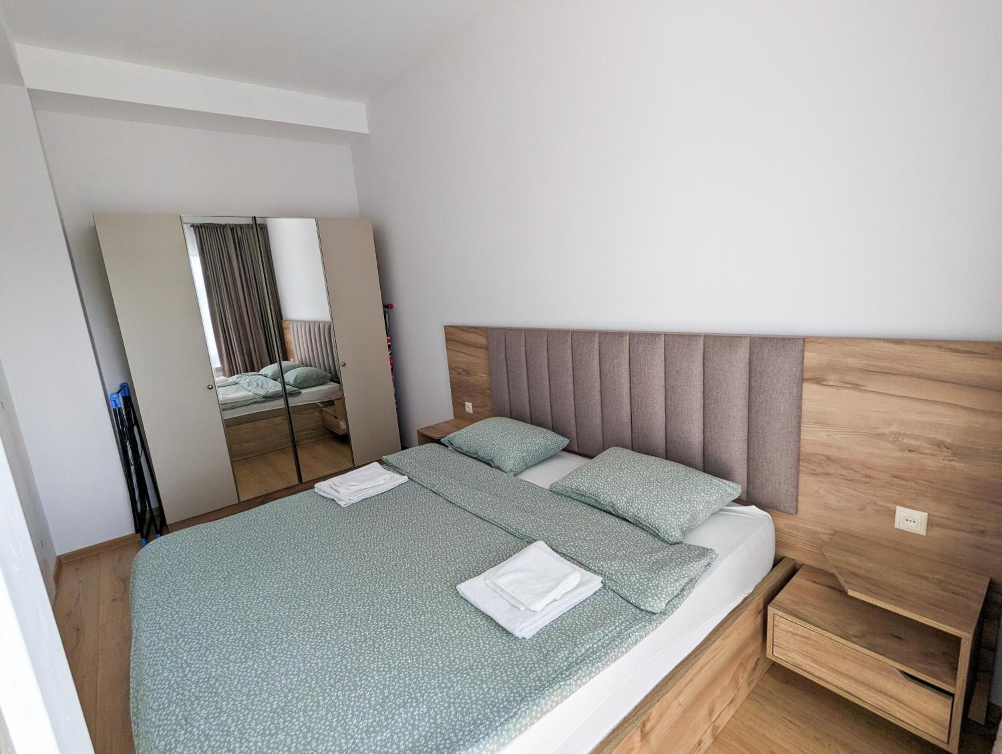 Brand New Apartment In 쿠타이시 외부 사진